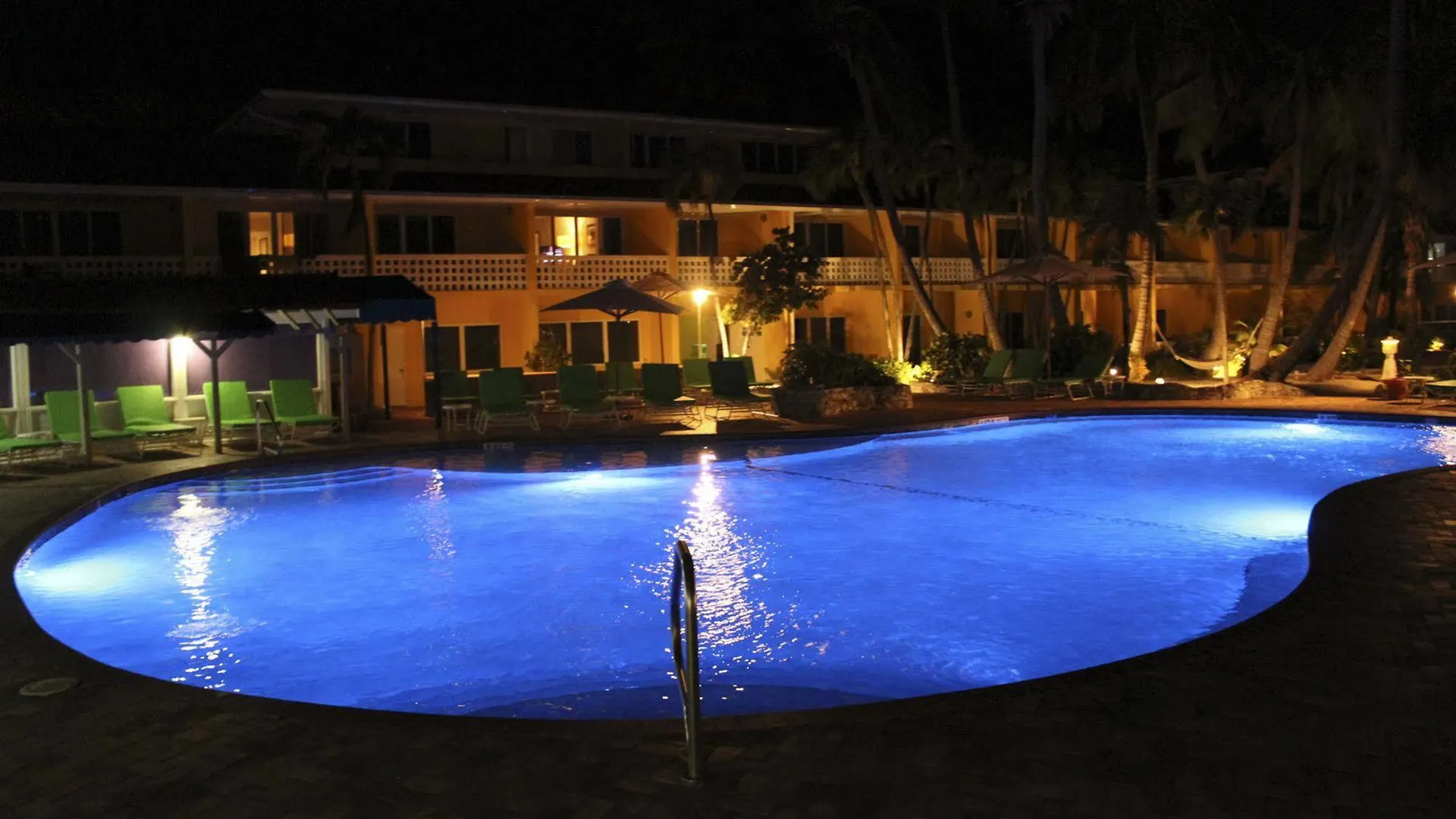 ****  אליס טאון Bimini Big Game Club Resort & Marina איי בהאמה
